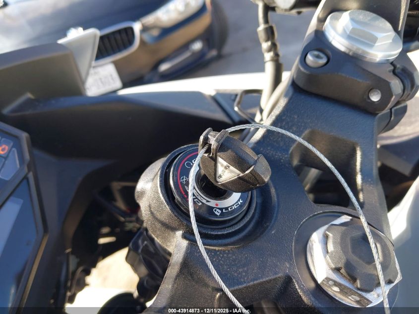 2025 Kawasaki Ex500 H VIN: ML5EXGH16SDA43337 Lot: 43914873