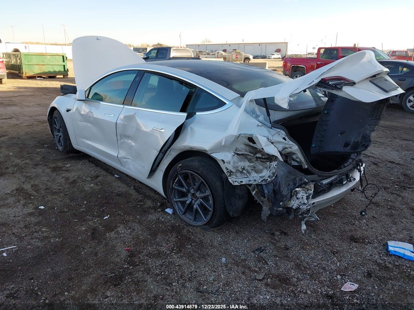 Vin: 5yj3e1ea8lf612488, lot: 44410487, tesla model 3 20203