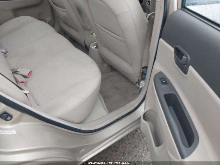 2006 Hyundai Accent Gls VIN: KMHCN46C76U060586 Lot: 43914888