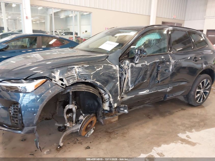 2025 Volvo Xc60 B5 Plus VIN: YV4M12RC1S1103980 Lot: 43914919