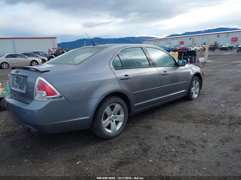 3FAHP071X7R267904 2007 FORD FUSION photo no. 4