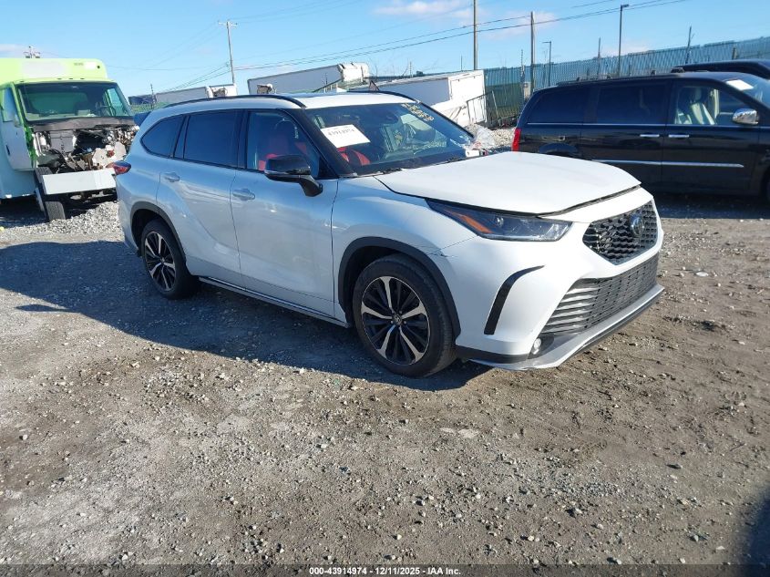 TOYOTA HIGHLANDER XSE