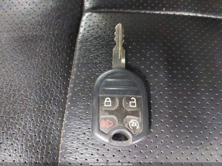 2011 Ford F-150 Lariat VIN: 1FTFW1ET1BFA86257 Lot: 43915001