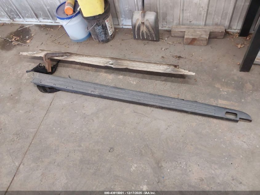 2011 Ford F-150 Lariat VIN: 1FTFW1ET1BFA86257 Lot: 43915001