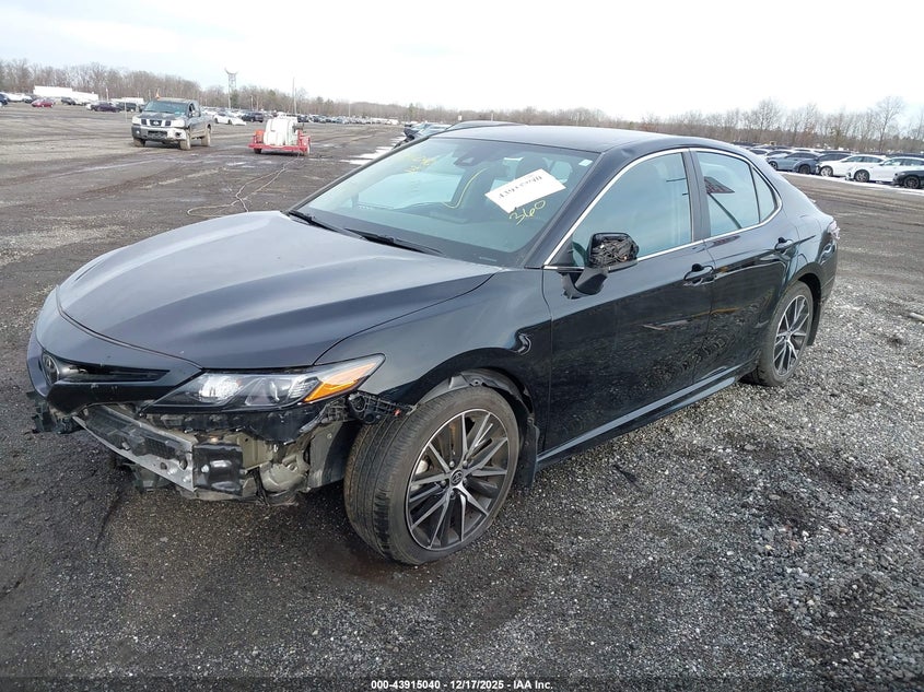 2021 Toyota Camry Se