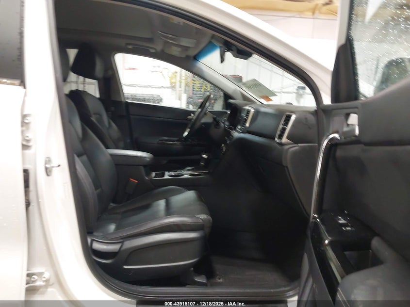 Kia SPORTAGE — thumbnail 5
