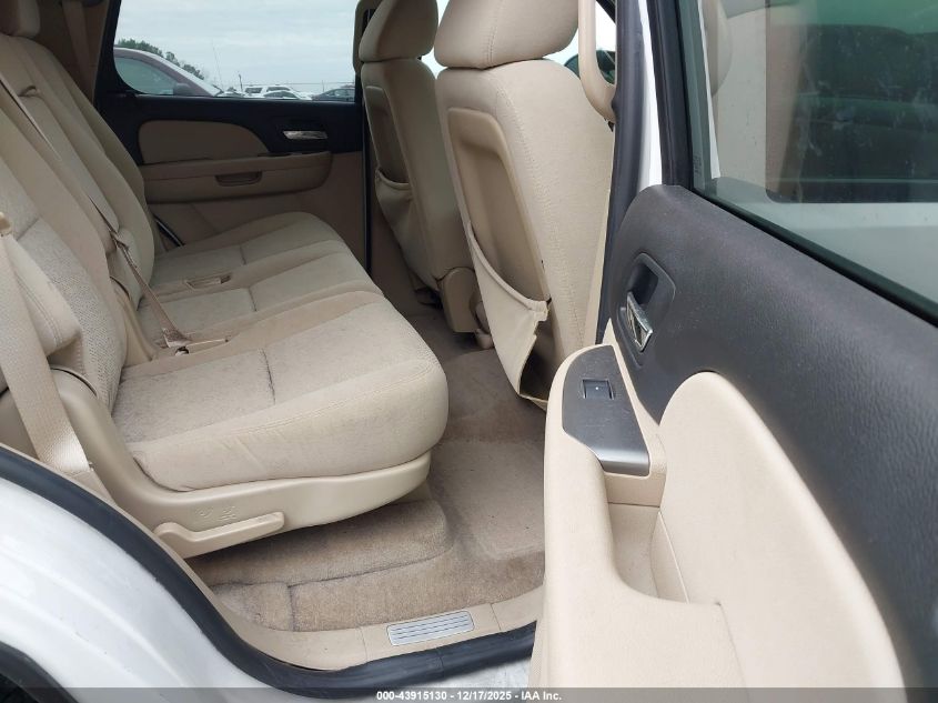 2007 Chevrolet Tahoe Ls VIN: 1GNFK13027J394053 Lot: 43915130