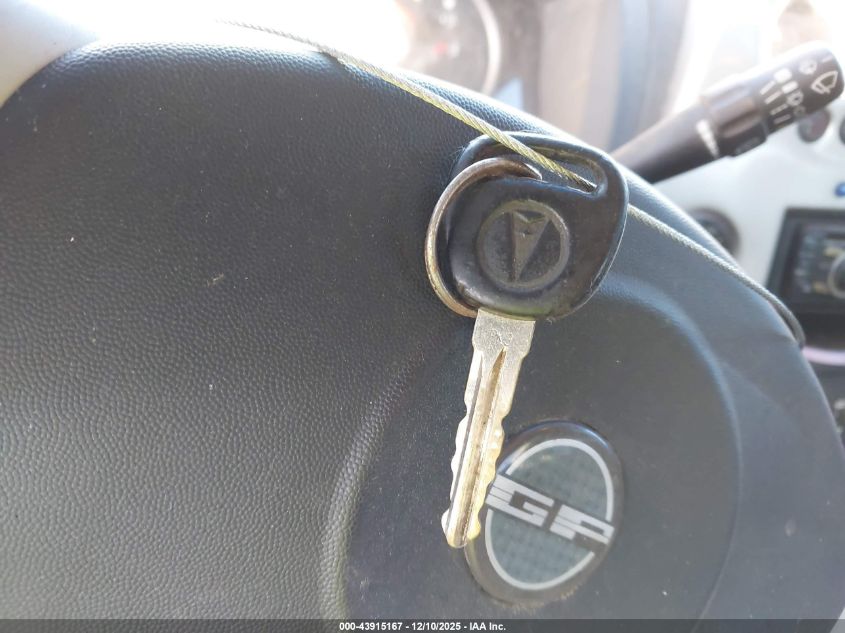 2004 Pontiac Grand Prix Gt1 VIN: 2G2WP522641260502 Lot: 43915167