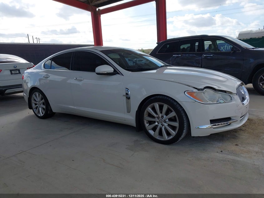 SAJWA0GB2ALR67094 2010 JAGUAR XF photo no. 13