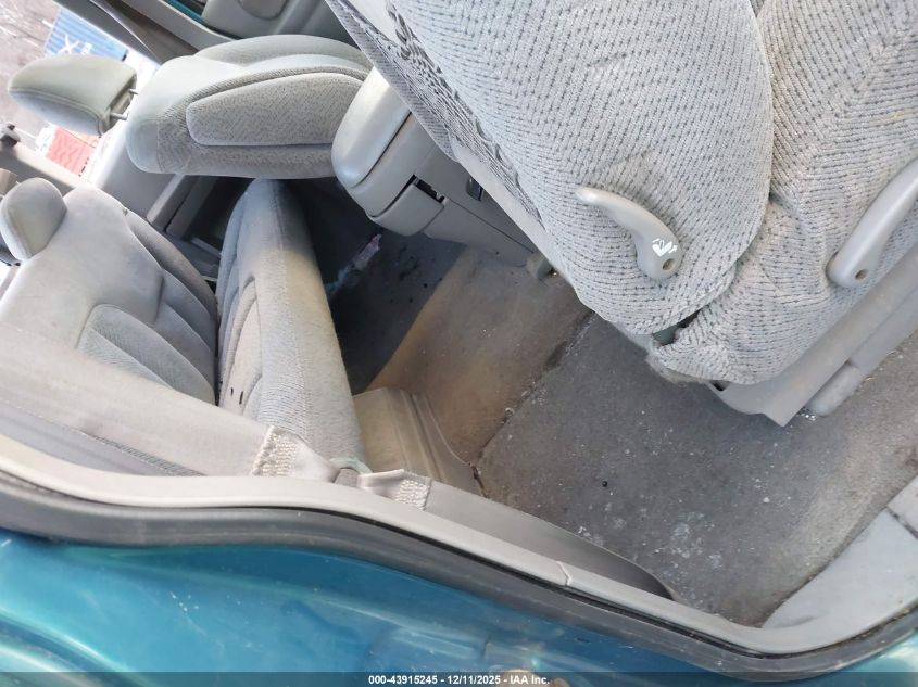 1997 Chevrolet K1500 Fleetside VIN: 1GCEK19R2VE142206 Lot: 43915245