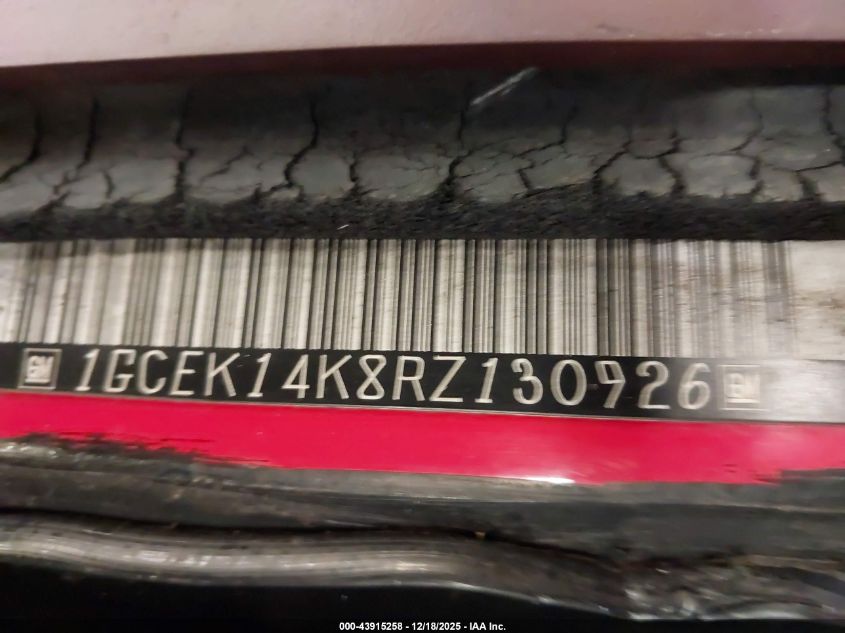1994 Chevrolet Gmt-400 K1500 VIN: 1GCEK14K8RZ130926 Lot: 43915258
