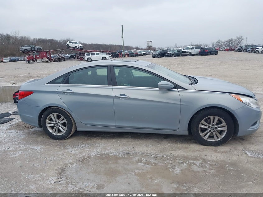Hyundai SONATA — thumbnail 13