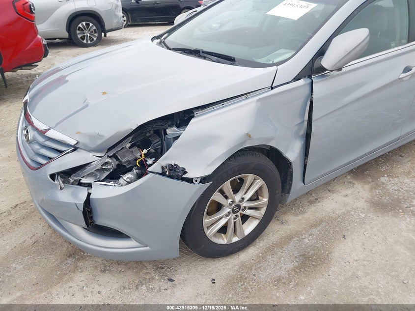Hyundai SONATA — thumbnail 6