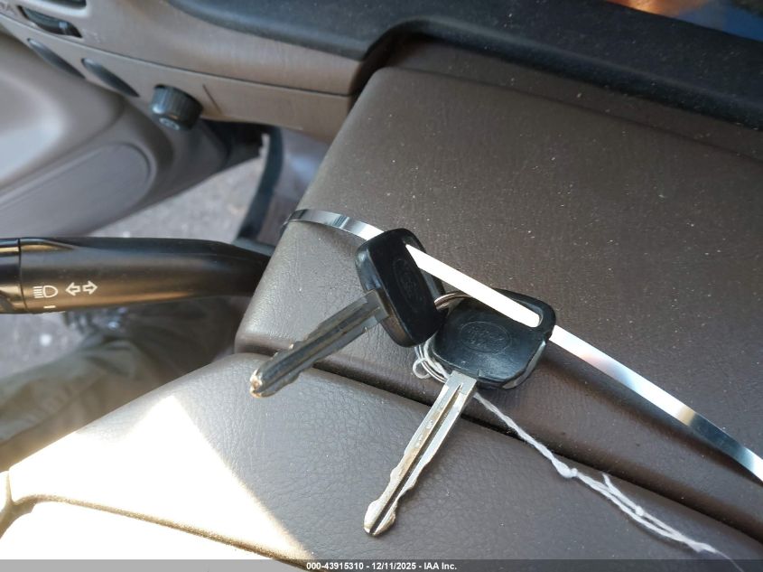 2003 Toyota Tundra VIN: 5TBJN32113S368629 Lot: 43915310