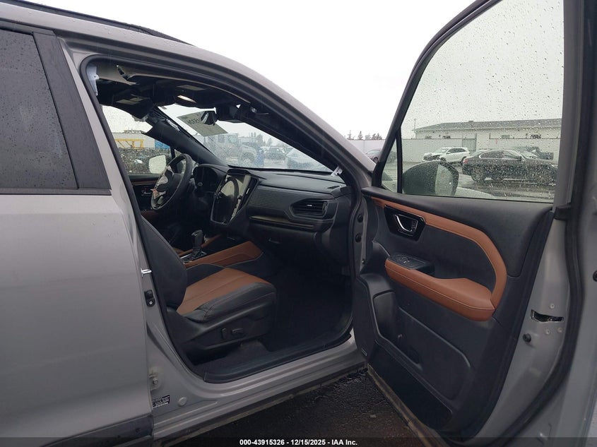 2025 Subaru Forester Touring