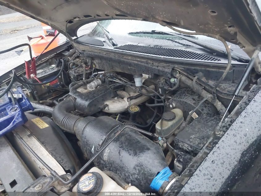 2000 Ford F-150 Work Series/Xl/Xlt VIN: 1FTZX1720YKA49814 Lot: 43915342