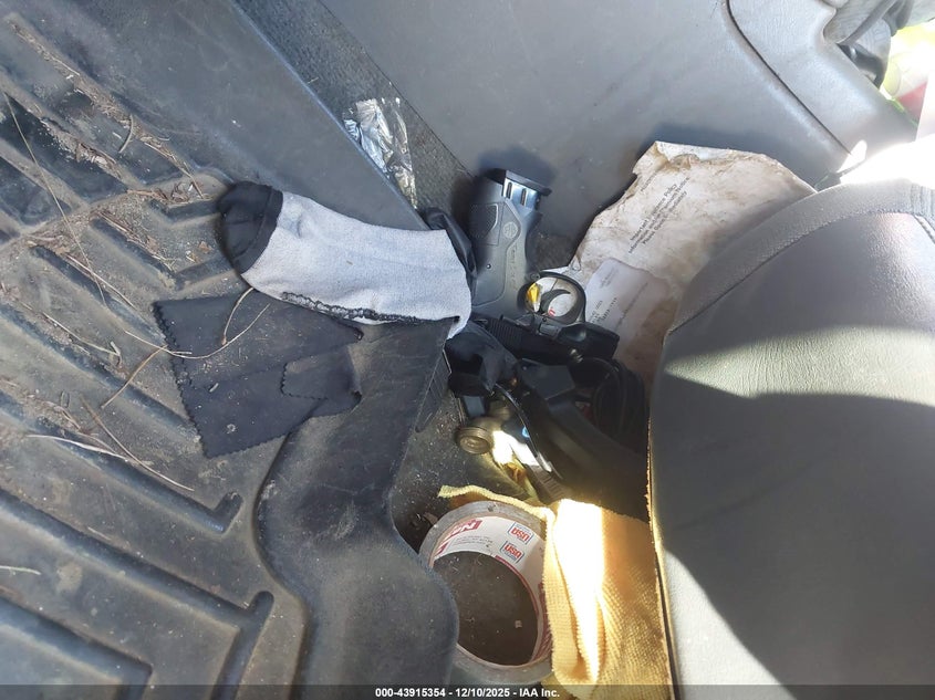 2GTEK19T331186838 2003 GMC SIERRA photo no. 15