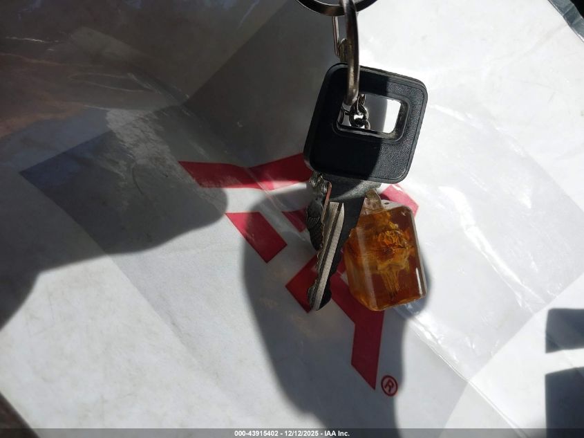 1987 Volvo 244 Dl/Gl VIN: YV1AX8840H1232586 Lot: 43915402