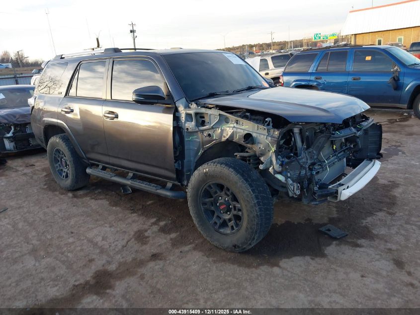 TOYOTA 4RUNNER SR5 PREMIUM