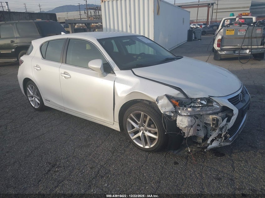 Vin: jthkd5bh8g2274704, lot: 44411030, lexus ct 200h 2016 img_1