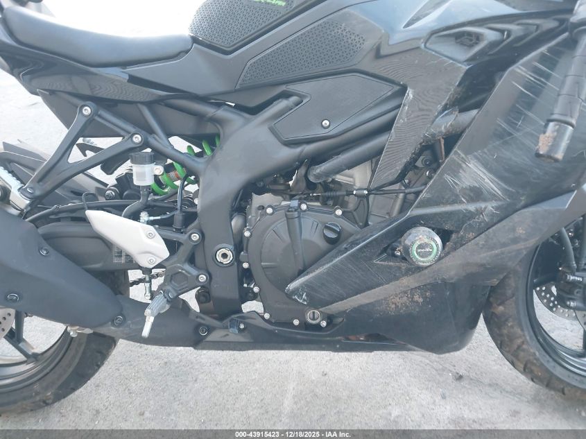 2024 Kawasaki Zx400 S VIN: ML5ZXCS19RDA28232 Lot: 43915423