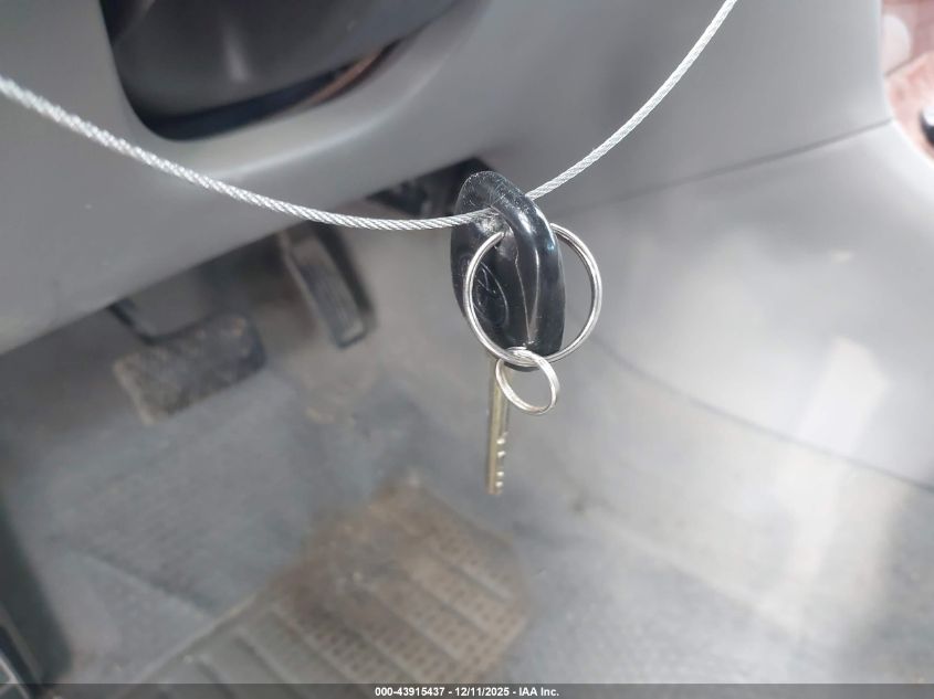 2008 Toyota Corolla Le VIN: 2T1BR30E78C914517 Lot: 43915437