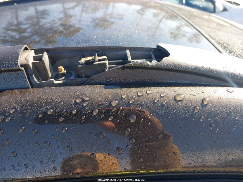 2017 Hyundai Santa Fe Se Ultimate VIN: KM8SR4HFXHU209566 Lot: 43915533