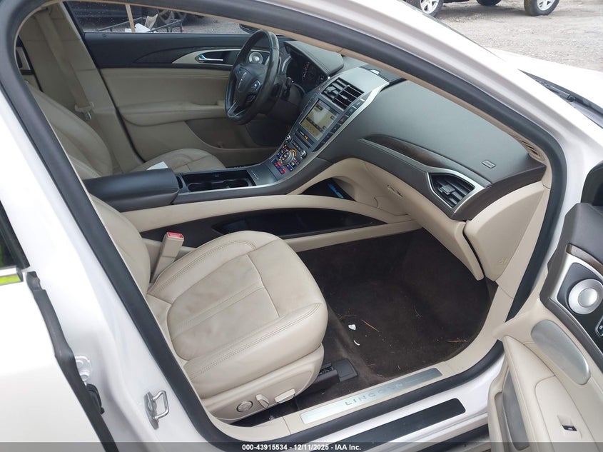 3LN6L5E99HR654833 2017 LINCOLN MKZ photo no. 5