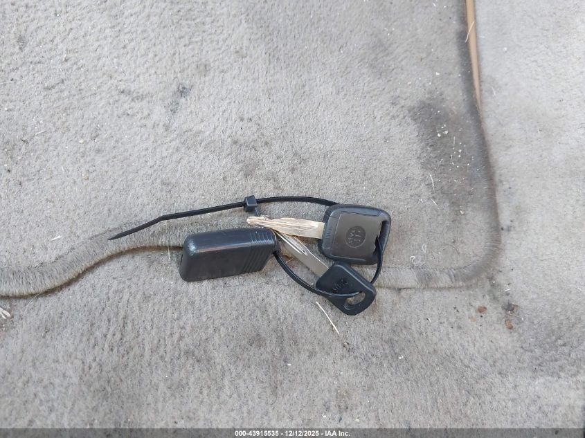 2008 Ford Focus Se/Ses VIN: 1FAHP35N78W171993 Lot: 43915535