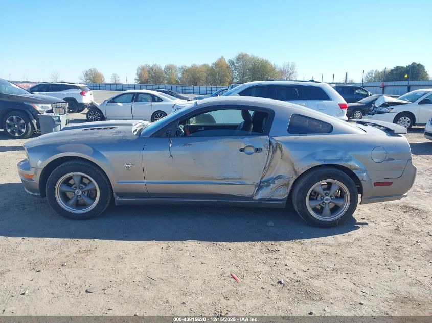 2009 Ford Mustang Gt/Gt Premium VIN: 1ZVHT82H895105605 Lot: 43915620