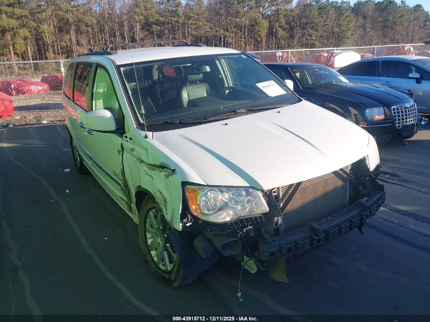 CHRYSLER TOWN & COUNTRY TOURING