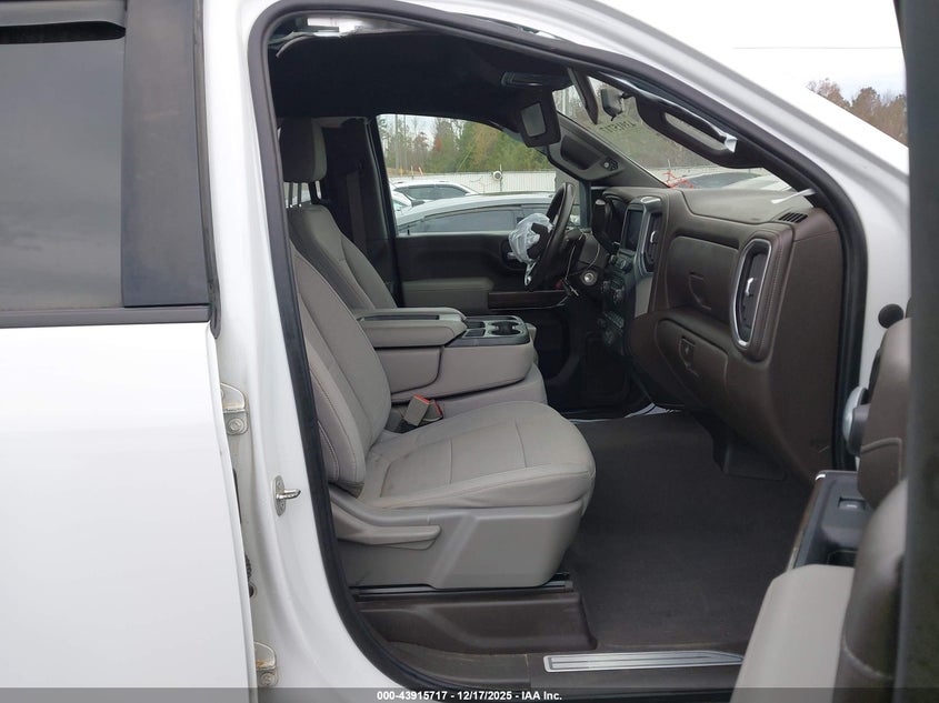 2021 CHEVROLET SILVERADO 2500HD (VIN: 1GC4YNEY0MF201079