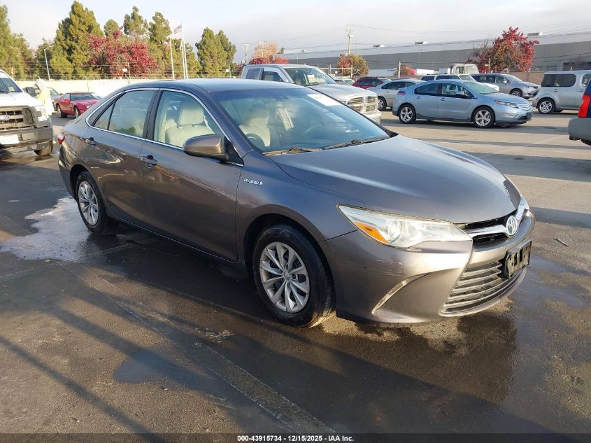 TOYOTA CAMRY HYBRID LE