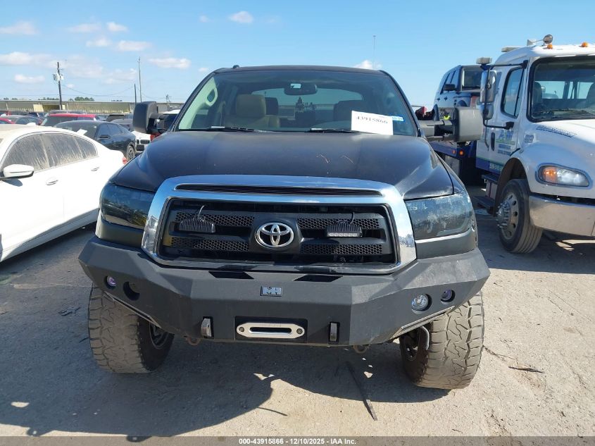 2011 Toyota Tundra Limited 5.7L V8 VIN: 5TFFY5F15BX111556 Lot: 43915866