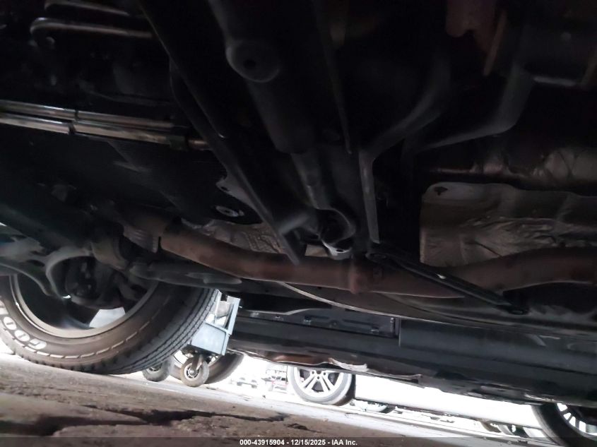 2015 Jeep Grand Cherokee Limited VIN: 1C4RJEBG8FC952344 Lot: 43915904