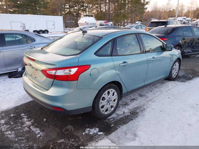 1FAHP3F28CL268330 2012 FORD FOCUS photo no. 4