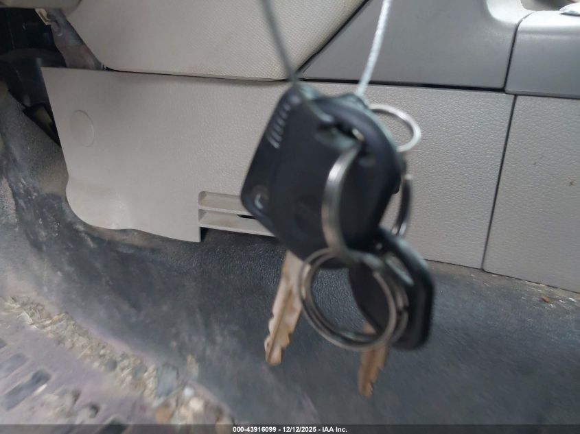 2007 Ford Explorer Sport Trac Xlt VIN: 1FMEU31877UA00785 Lot: 43916099