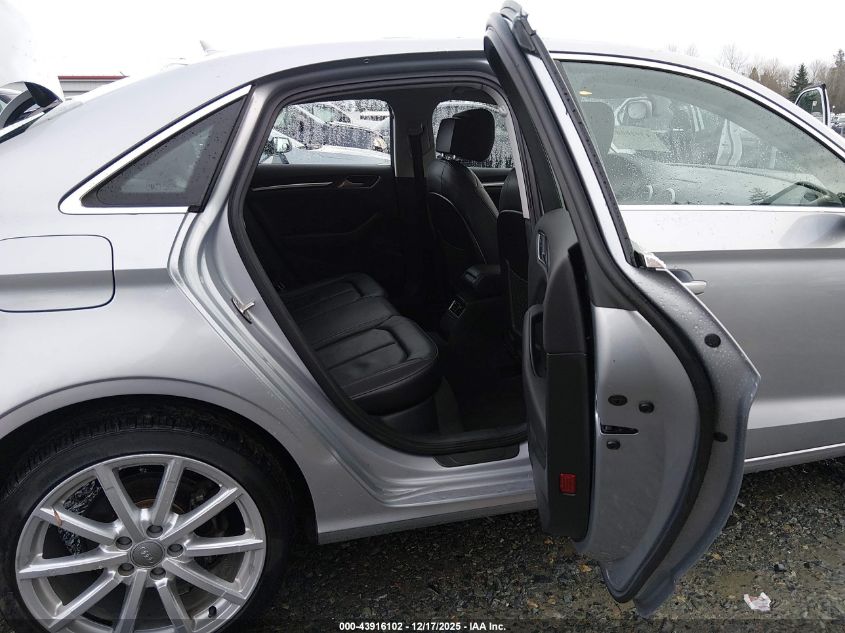 2015 Audi A3 2.0T Premium VIN: WAUEFGFF0F1131695 Lot: 43916102