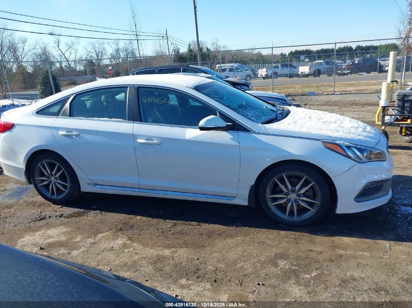 2017 Hyundai Sonata Sport 2.0T VIN: 5NPE34AB0HH577596 Lot: 43916120