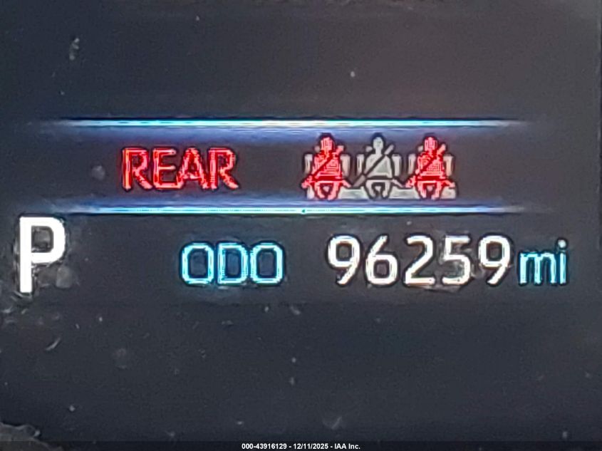 2020 Toyota Corolla Le VIN: 5YFEPRAE2LP094232 Lot: 43916129