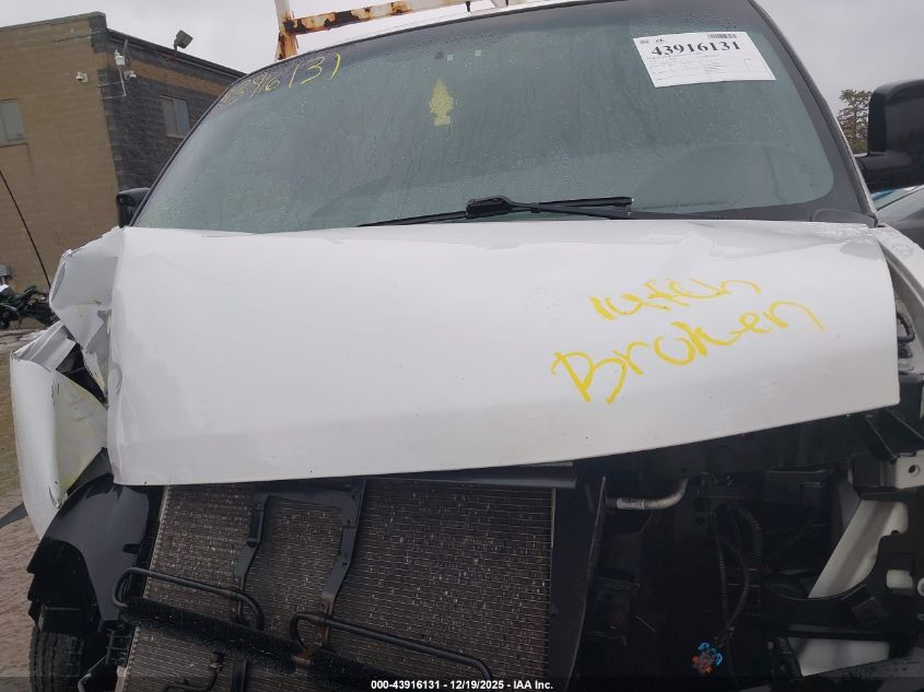 2018 GMC Savana 2500 Work Van VIN: 1GTW7AFG2J1909790 Lot: 43916131