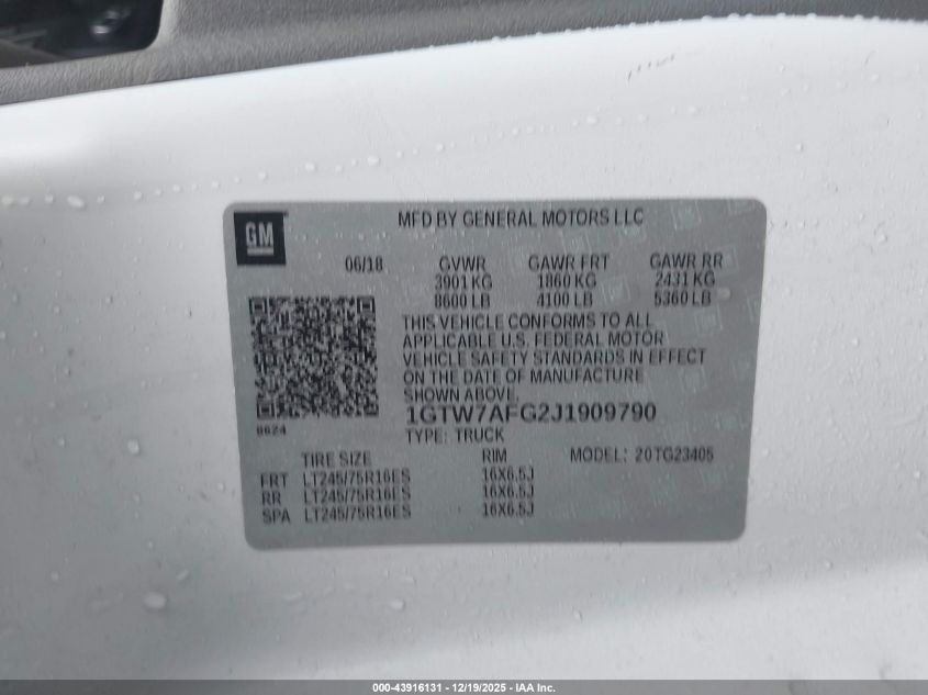 2018 GMC Savana 2500 Work Van VIN: 1GTW7AFG2J1909790 Lot: 43916131