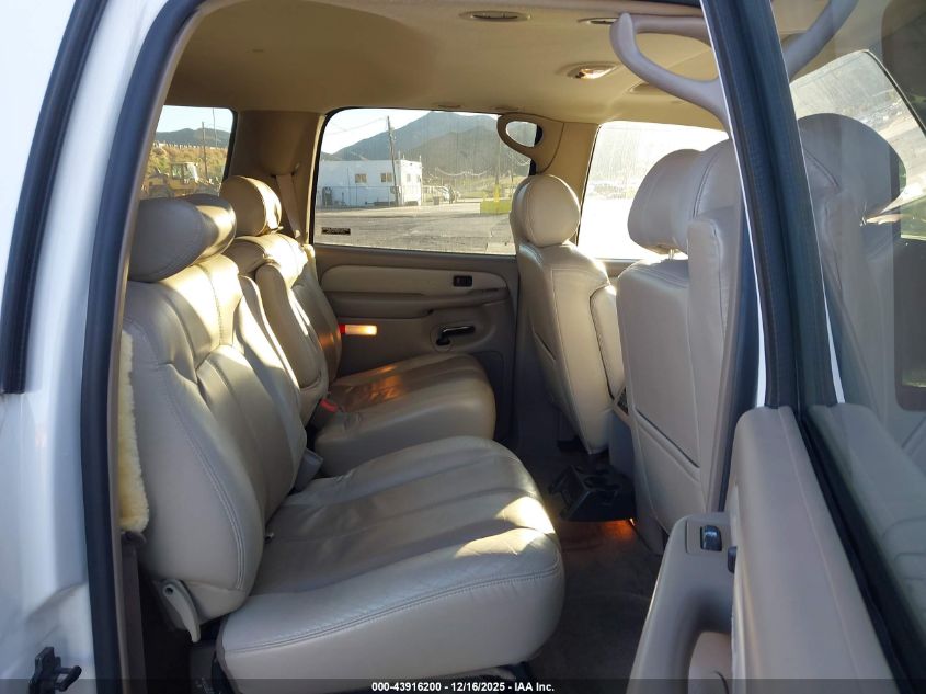 2001 GMC Yukon Xl 1500 Denali VIN: 1GKFK66UX1J260830 Lot: 43916200