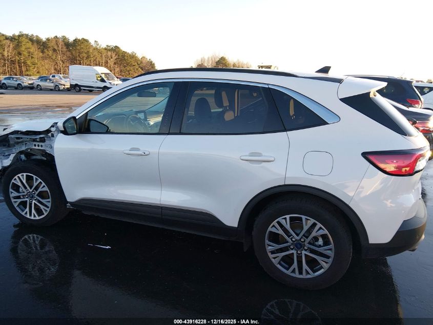 2022 Ford Escape Sel VIN: 1FMCU0H68NUB13653 Lot: 43916228