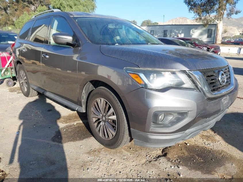 NISSAN PATHFINDER SV