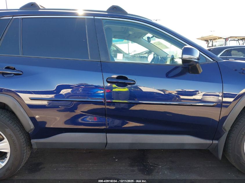 2021 Toyota Rav4 Xle VIN: 2T3W1RFV2MW128823 Lot: 43916334