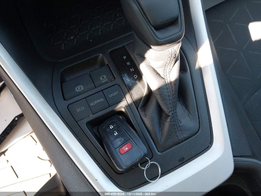 2021 Toyota Rav4 Xle VIN: 2T3W1RFV2MW128823 Lot: 43916334