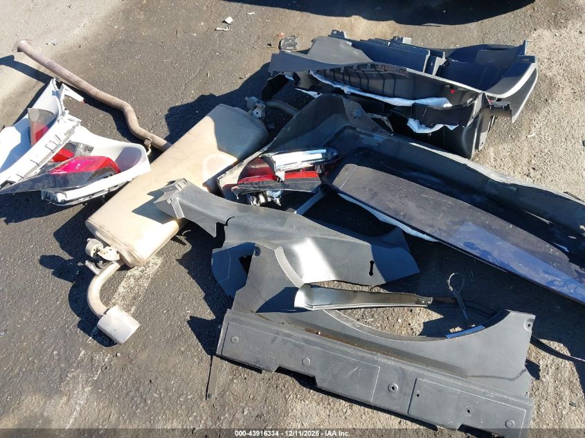 2021 Toyota Rav4 Xle VIN: 2T3W1RFV2MW128823 Lot: 43916334