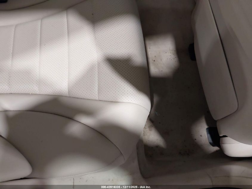 2015 Mercedes-Benz C 300 Luxury 4Matic VIN: 55SWF4KB1FU033628 Lot: 43916335