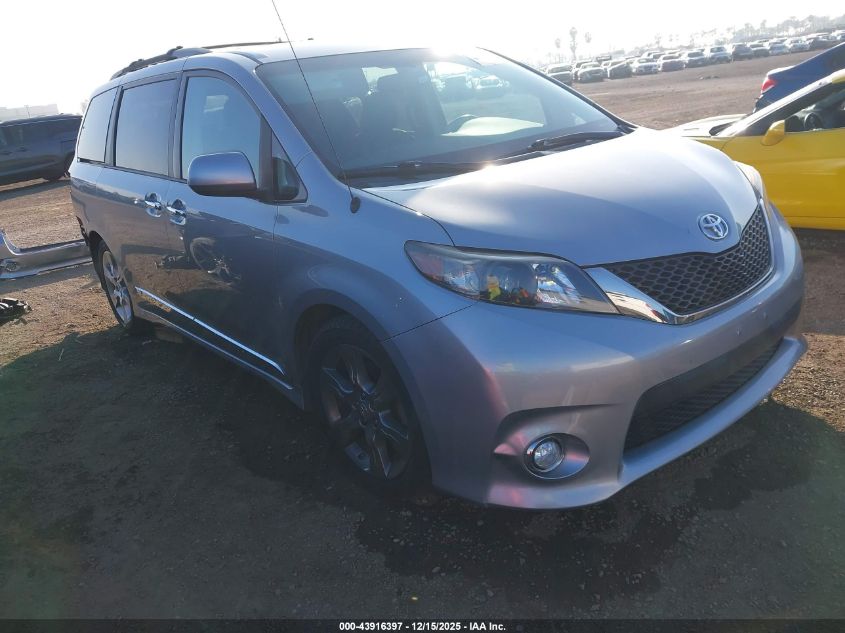 TOYOTA SIENNA SE 8 PASSENGER